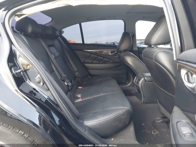 JN1EV7AP7JM354722 Infiniti Q50 3.0t Luxe