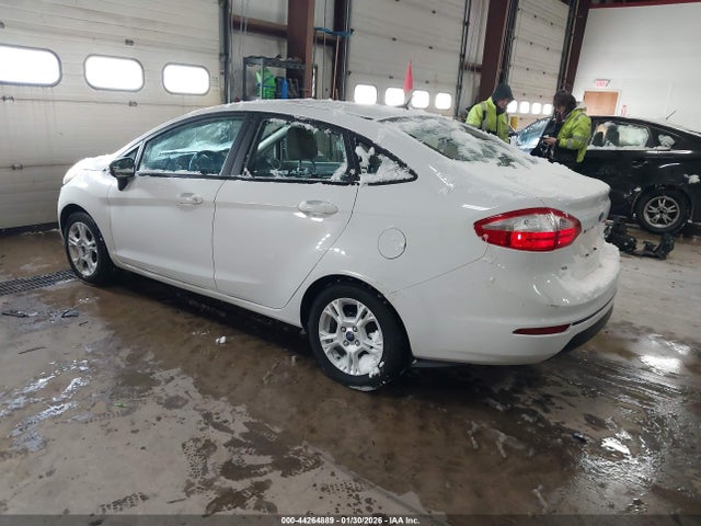 Ford FIESTA SE 2016 3FADP4BJ9GM134108 Image 3