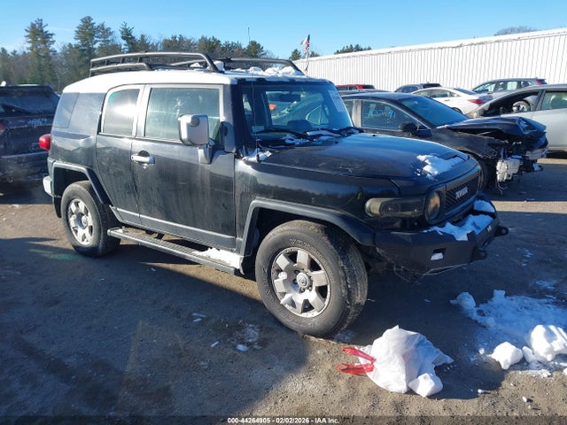 2007 TOYOTA FJ CRUISER JTEBU11F370084598
