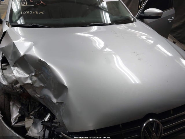 1VWBN7A34EC005345 Volkswagen Passat 2.0l Tdi Se