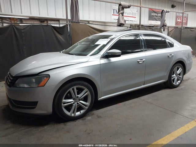 1VWBN7A34EC005345 Volkswagen Passat 2.0l Tdi Se