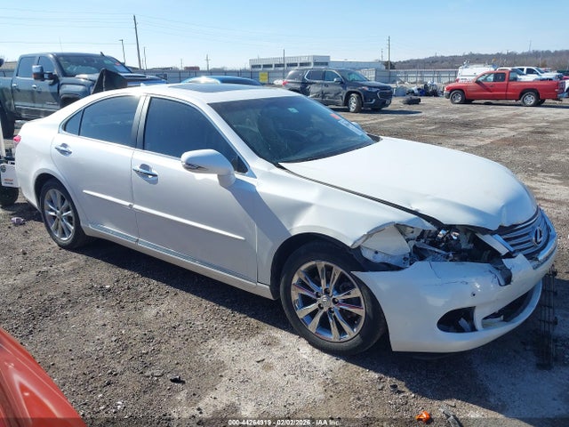 44264919 :رقم المزاد ، JTHBK1EG4B2414628 vin ، 2011 Lexus Es 350 مزاد بيع