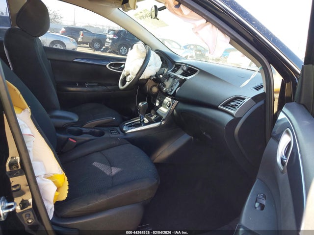 3N1AB7AP9HY300255 Nissan SENTRA SR