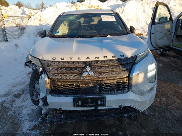 44264933 :رقم المزاد ، JA4J4UA88PZ020534 vin ، 2023 Mitsubishi Outlander Ralliart S-awc/se 2.5 S-awc/se Black Edition S-awc/se Special Editiont S-awc مزاد بيع