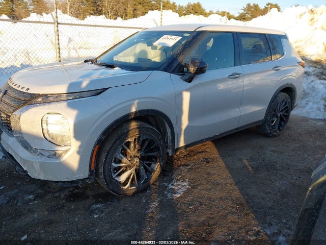 44264933 :رقم المزاد ، JA4J4UA88PZ020534 vin ، 2023 Mitsubishi Outlander Ralliart S-awc/se 2.5 S-awc/se Black Edition S-awc/se Special Editiont S-awc مزاد بيع