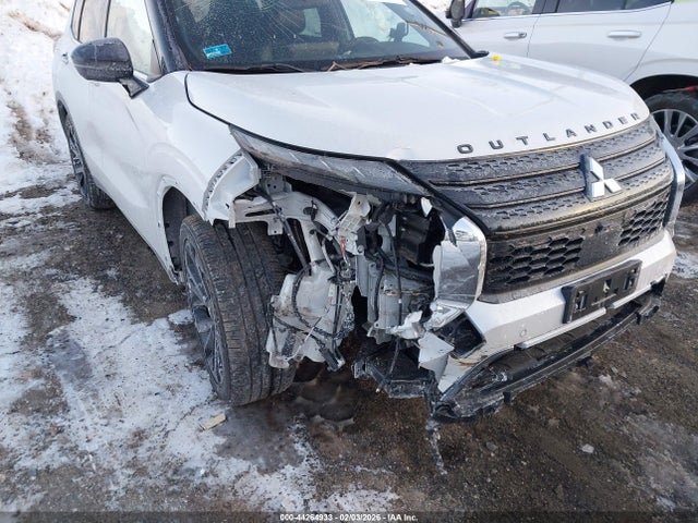 44264933 :رقم المزاد ، JA4J4UA88PZ020534 vin ، 2023 Mitsubishi Outlander Ralliart S-awc/se 2.5 S-awc/se Black Edition S-awc/se Special Editiont S-awc مزاد بيع