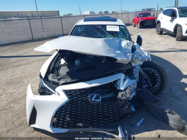 Продажа на аукционе авто 2025 Lexus Is 300, vin: JTHDA1D20S5133300, номер лота: 44264935