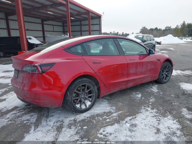 2022 Tesla Model 3 Rear-wheel Drive მანქანა იყიდება აუქციონზე, vin: 5YJ3E1EA0NF196780, აუქციონის ნომერი: 44264958