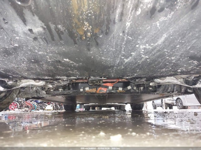 2022 Tesla Model 3 Rear-wheel Drive მანქანა იყიდება აუქციონზე, vin: 5YJ3E1EA0NF196780, აუქციონის ნომერი: 44264958