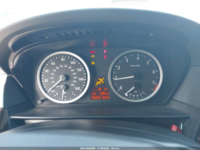Продажа на аукционе авто 2006 Bmw 530i, vin: WBANE73586CM35134, номер лота: 44264968