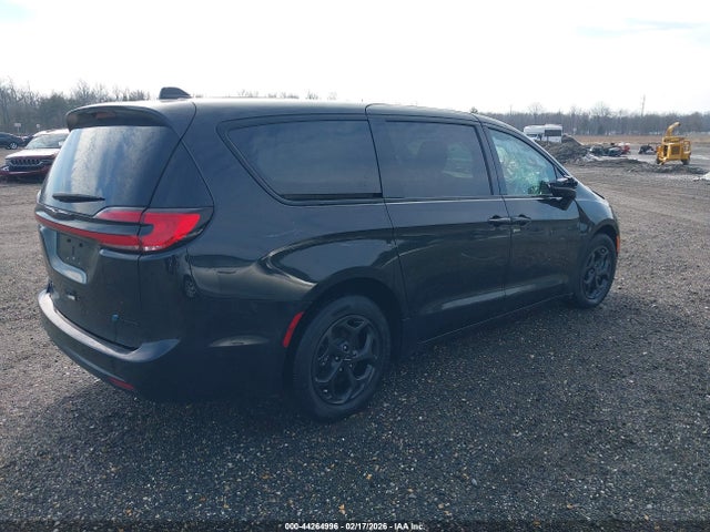 44264996 :رقم المزاد ، 2C4RC1L75PR599202 vin ، 2023 Chrysler Pacifica Hybrid Touring L مزاد بيع