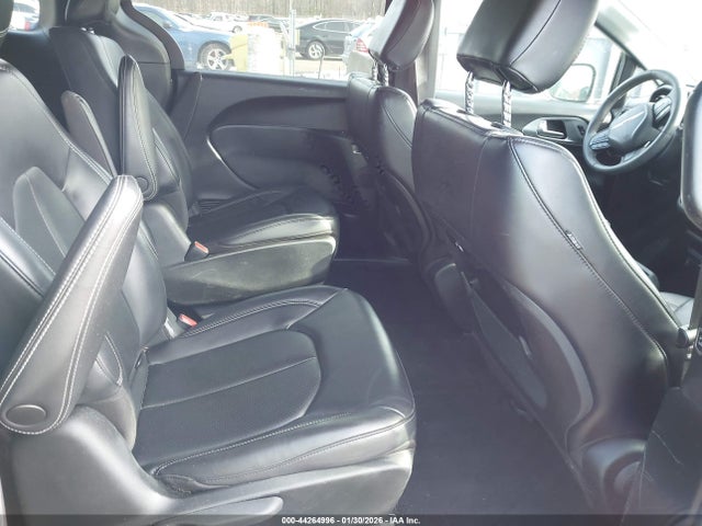 44264996 :رقم المزاد ، 2C4RC1L75PR599202 vin ، 2023 Chrysler Pacifica Hybrid Touring L مزاد بيع