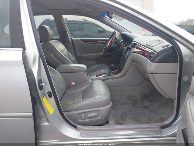 2004 LEXUS ES 330 JTHBA30G945015995 Photo 4