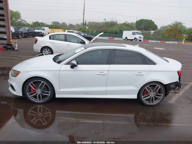 2017 Audi S3 2.0t Premium Plus მანქანა იყიდება აუქციონზე, vin: WAUB1GFF6H1048292, აუქციონის ნომერი: 44265028
