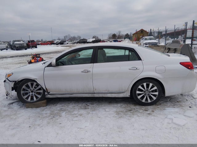 44265037 :رقم المزاد ، 4T1BK3DB1CU469493 vin ، 2012 Toyota Avalon Limited مزاد بيع