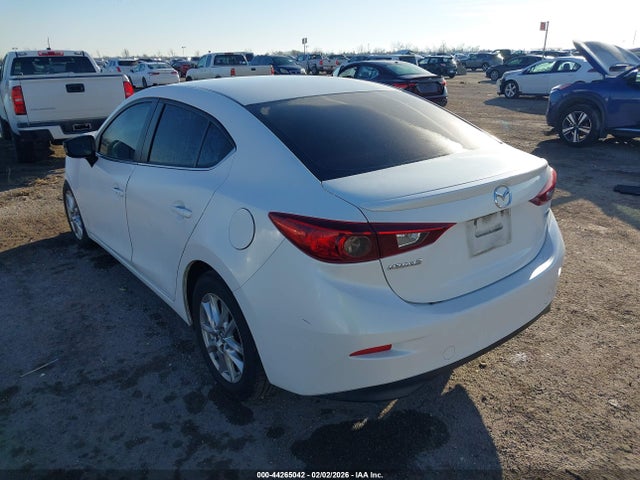 Продажа на аукционе авто 2015 Mazda Mazda3 I Touring, vin: 3MZBM1V7XFM232889, номер лота: 44265042