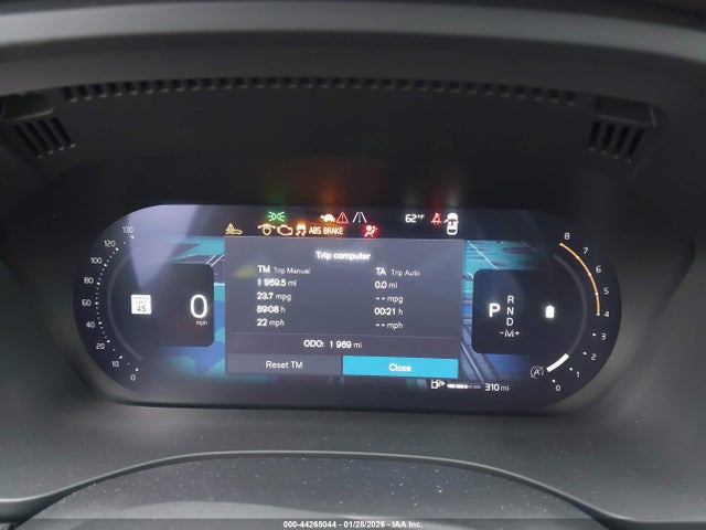 YV4M12RC0T1367614 Volvo Xc60 B5 Plus
