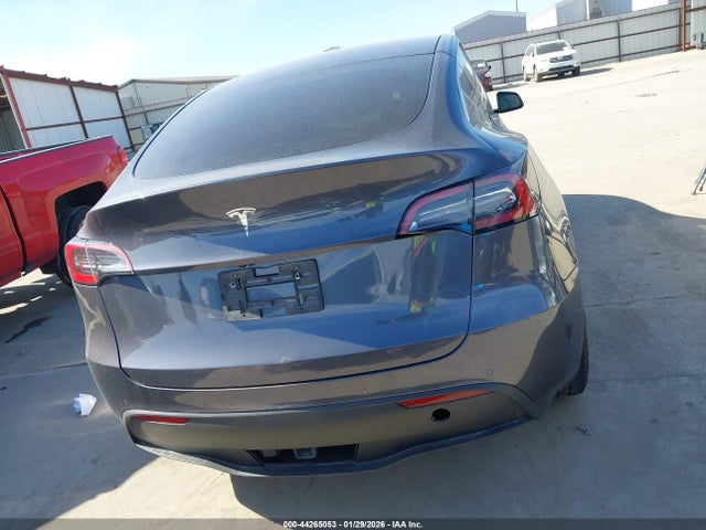 7SAYGDEF4NF375954 Tesla Model Y Performance Dual Motor All-wheel Drive
