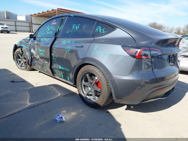 7SAYGDEF4NF375954 Tesla Model Y Performance Dual Motor All-wheel Drive
