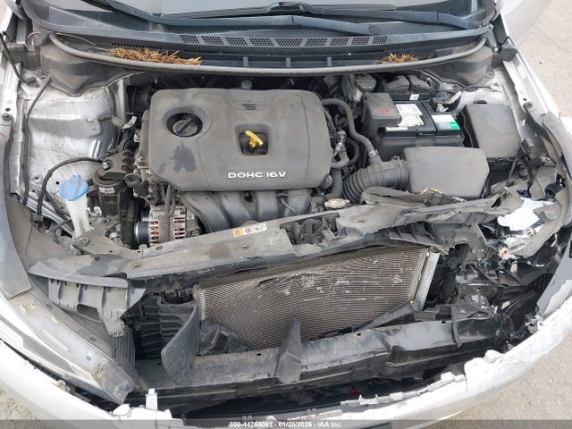 3KPFK4A71JE220330 KIA FORTE LX
