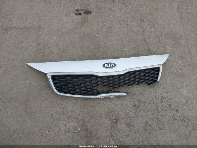 3KPFK4A71JE220330 KIA FORTE LX