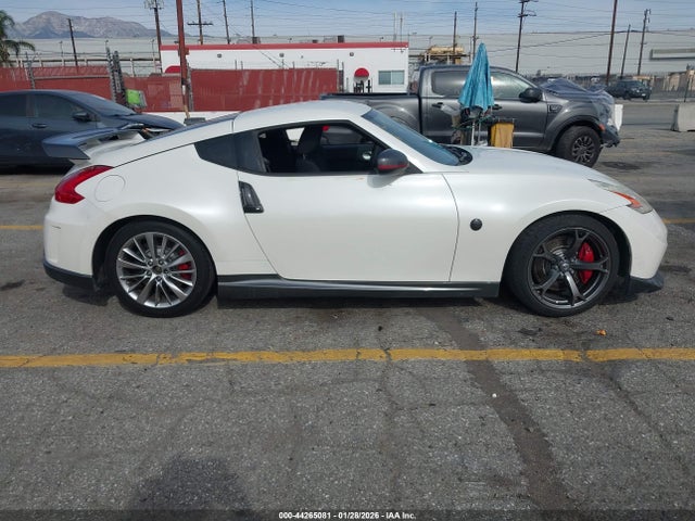 JN1AZ4EH5EM630745 Nissan 370z Nismo