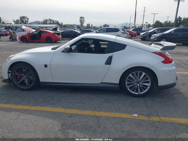 JN1AZ4EH5EM630745 Nissan 370z Nismo