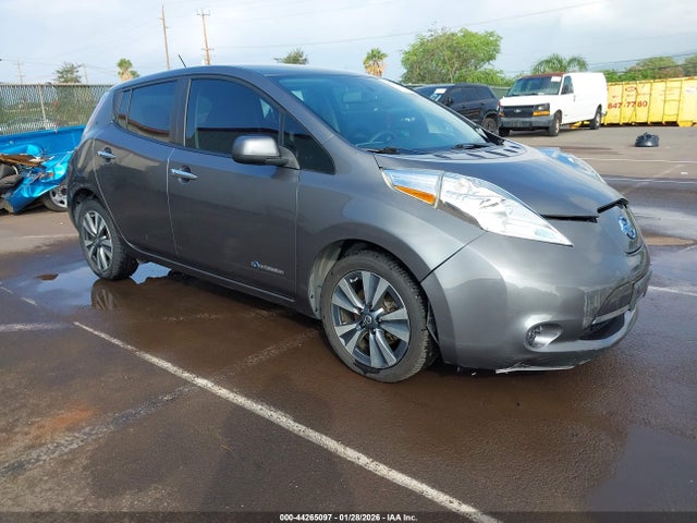 2017 NISSAN LEAF 1N4BZ0CP2HC301621
