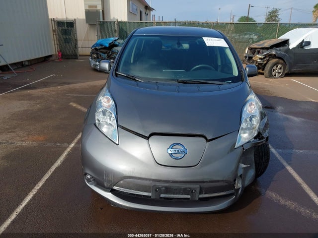 1N4BZ0CP2HC301621 Nissan LEAF SV