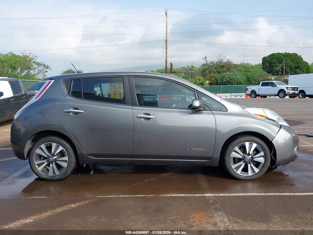 1N4BZ0CP2HC301621 Nissan LEAF SV