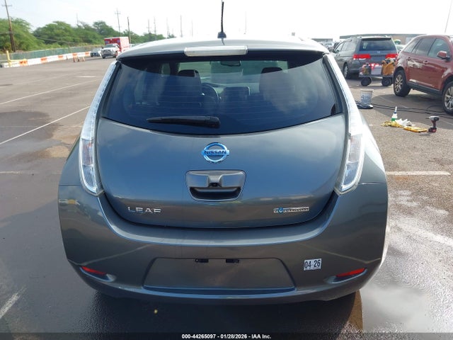 1N4BZ0CP2HC301621 Nissan LEAF SV