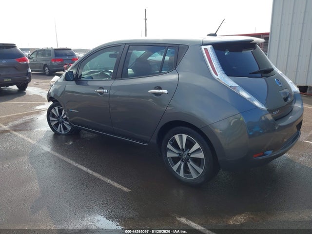 2017 NISSAN LEAF 1N4BZ0CP2HC301621 Photo 2