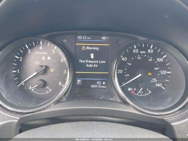 JN1BJ1CPXKW230457 Nissan Rogue Sport S