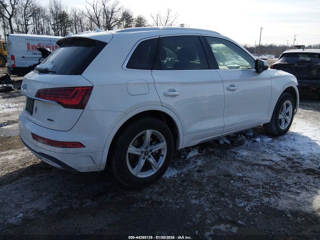 2024 AUDI Q5 WA1ABAFY4R2025299 Photo 3