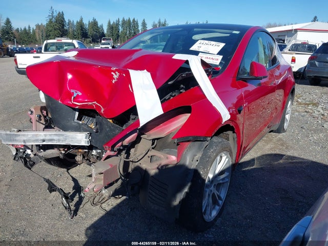 2023 TESLA MODEL Y 7SAYGAEE6PF834362 Photo 1