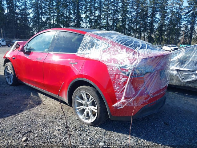 2023 TESLA MODEL Y 7SAYGAEE6PF834362 Photo 2