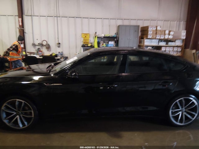 Продажа на аукционе авто 2024 Audi A5 Sportback Premium 45 Tfsi S Line Quattro S Tronic, vin: WAUDACF50RA100512, номер лота: 44265163