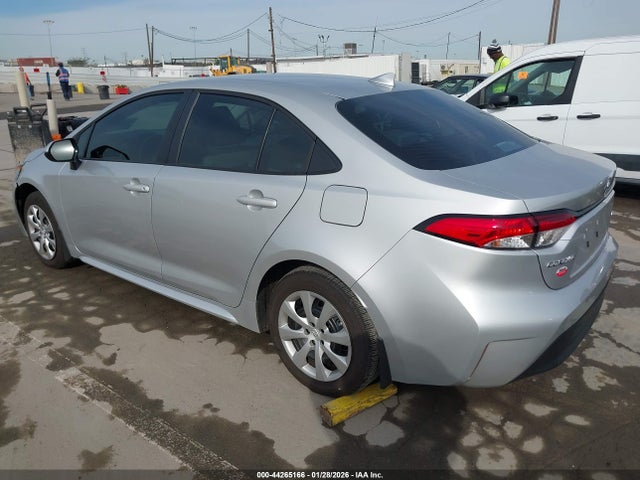 5YFB4MDE4TP363129 Toyota COROLLA LE