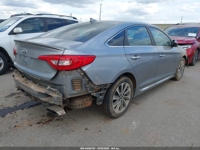 2017 HYUNDAI SONATA 5NPE34AF9HH572447 Photo 3