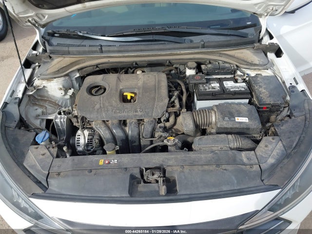 5NPD84LF7KH458352 Hyundai ELANTRA SEL