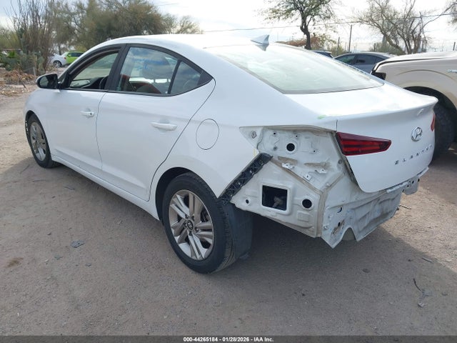 5NPD84LF7KH458352 Hyundai ELANTRA SEL