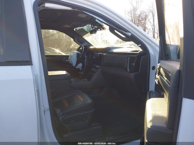 2023 Gmc Sierra 1500 4wd  Short Box At4 მანქანა იყიდება აუქციონზე, vin: 3GTUUEE86PG222775, აუქციონის ნომერი: 44265198