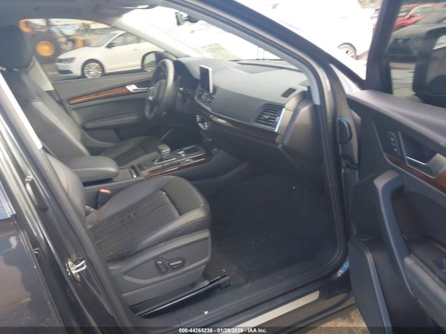 2019 AUDI Q5 WA1BNAFY8K2077116 Photo 4