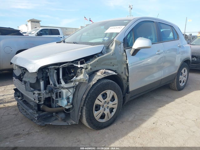 Chevrolet Trax 1ls 2016 3GNCJKSB9GL149161 Image 2