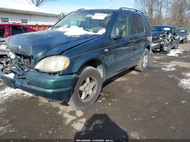 Aukcja sprzedaży 2000 Mercedes-benz Ml 320, vin: 4JGAB54E9YA157030, numer aukcji: 44265293