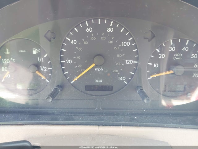 Aukcja sprzedaży 2000 Mercedes-benz Ml 320, vin: 4JGAB54E9YA157030, numer aukcji: 44265293