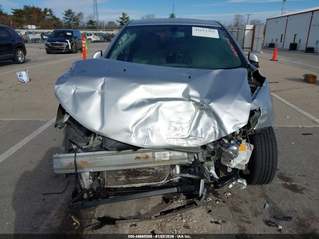 1G1JD5SH1H4105815 Chevrolet Sonic Lt Auto