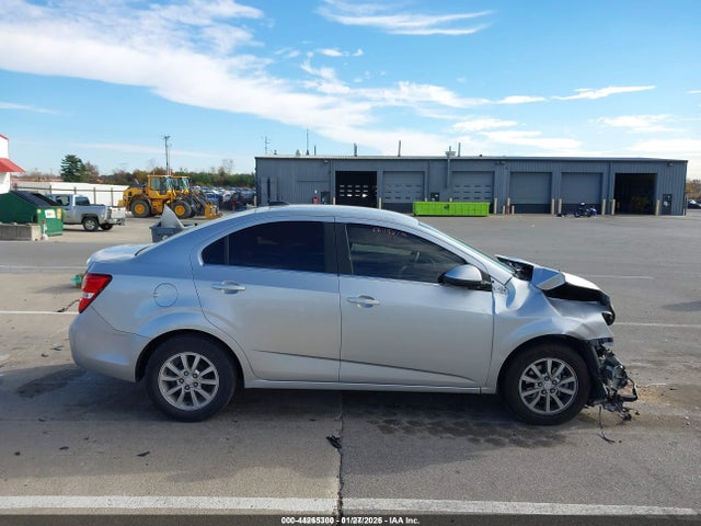 1G1JD5SH1H4105815 Chevrolet Sonic Lt Auto