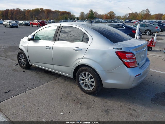 1G1JD5SH1H4105815 Chevrolet Sonic Lt Auto