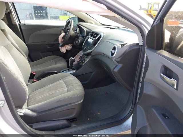 1G1JD5SH1H4105815 Chevrolet Sonic Lt Auto